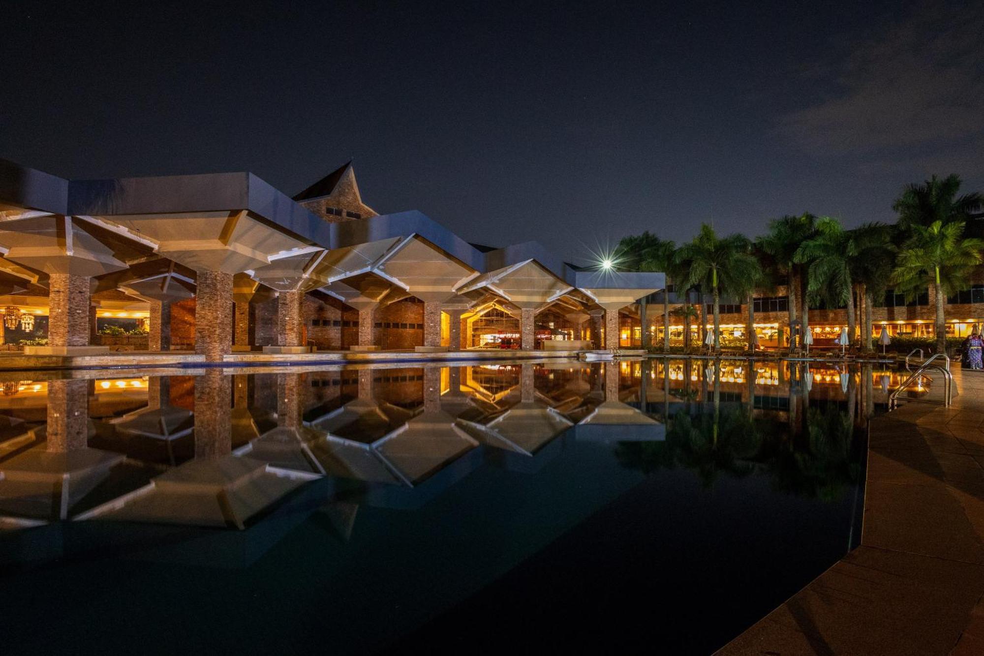 Speke Resort And Conference Center Kampala Dış mekan fotoğraf